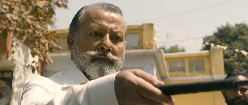 Download Matru Ki Bijlee Ka MandolaHindi Full Movie WEB DL 480p [400MB] | 720p [1.3GB] | 1080p [4.3GB] screenshot 1