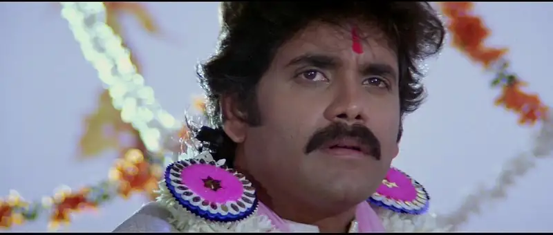 Download Mr. BecharaHindi Full Movie WEB DL 480p [400MB] | 720p [1.3GB] | 1080p [4GB] screenshot 3