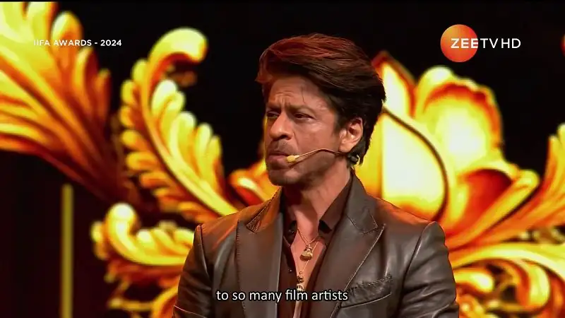 Download IIFA Awards – Main EventHindi Awards Show 480p | 720p | 1080p HDTV screenshot 4