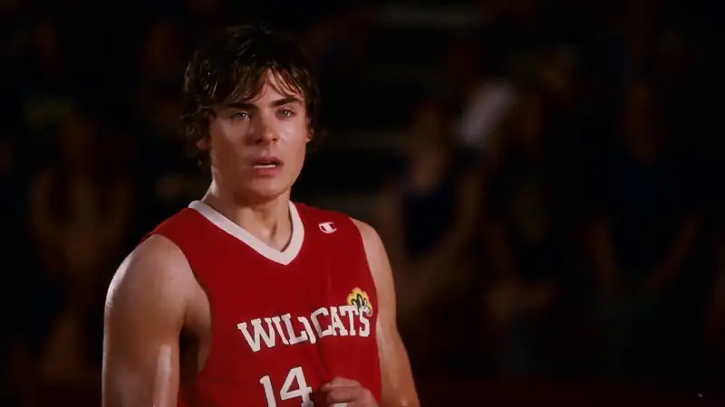 download high school musical 3: senior year (2008) dual audio {hindi-english} web-dl 480p [350mb] | 720p [950mb] | 1080p [2gb]