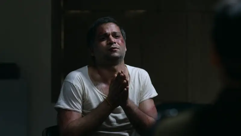 Download Paatal Lok – Amazon Original (Season 1 – 2) Hindi DD5.1 Complete WEB Series 480p | 720p | 1080p WEB DL screenshot 6