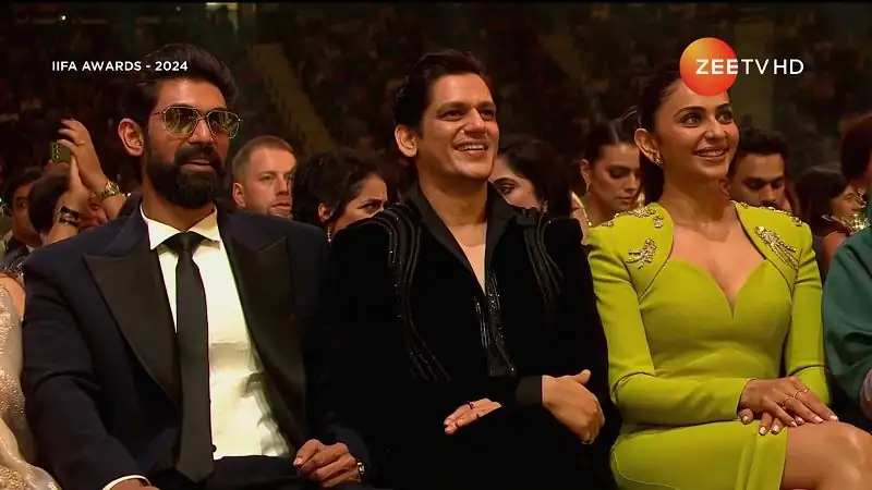 Download IIFA Awards – Main EventHindi Awards Show 480p | 720p | 1080p HDTV screenshot 2