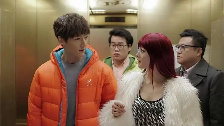 download emergency couple (2014) season 1 complete hindi dubbed [mx player] web series 480p | 720p web-dl