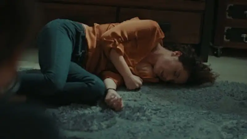 Download Masum (Masoom)Season 1 Hindi Complete MX WEB Series 480p | 720p WEB DL screenshot 3