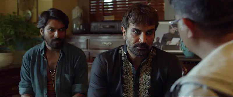 Download LootcaseWEB DL Hindi Full Movie 480p [400MB] | 720p [1GB] | 1080p [3GB] screenshot 1