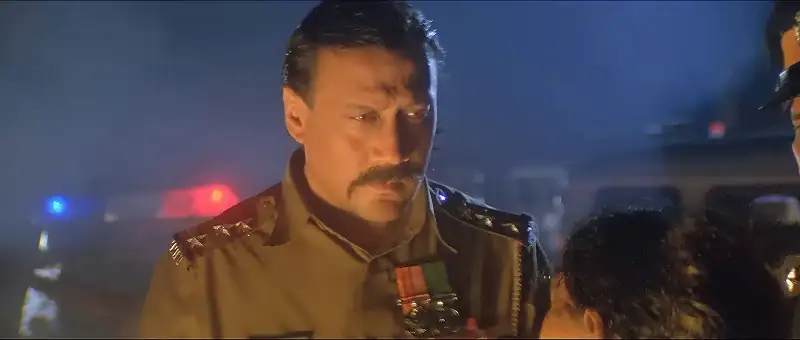 Download KartoosHindi Full Movie WEB DL 480p [350MB] | 720p [1GB] | 1080p [3.3GB] screenshot 1