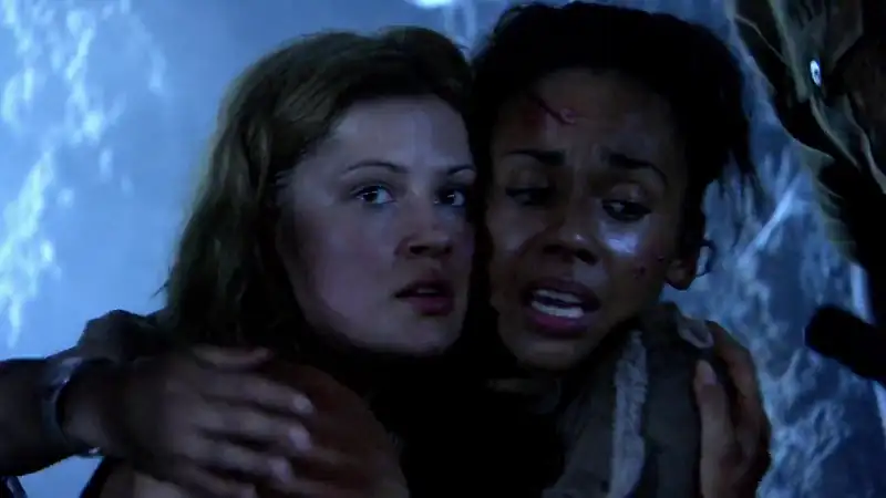 download in the spiders web (2007) dual audio {hindi-english} 480p [300mb] | 720p [900mb]