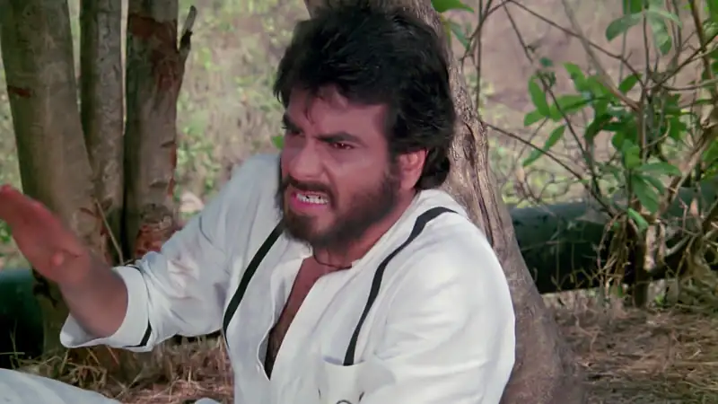 Download QaidiAMZN WEB DL Hindi Full Movie 480p [440MB] | 720p [1.4GB] | 1080p [4GB] screenshot 6