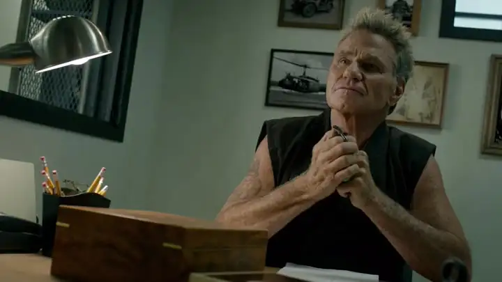 download cobra kai - netflix original (2021) season 3 dual audio {hindi-english} 480p [100mb] | 720p [250mb] web-dl