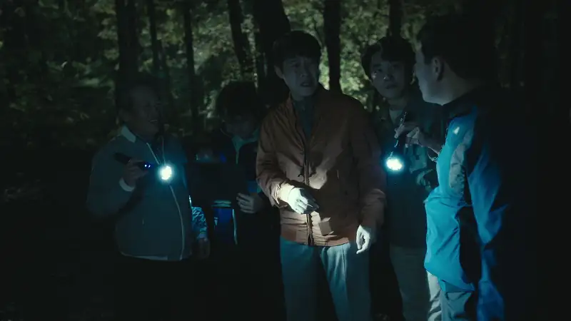 download monstrous - amazon prime (2022) season 1 dual audio {hindi-english} 480p | 720p | 1080p web-dl