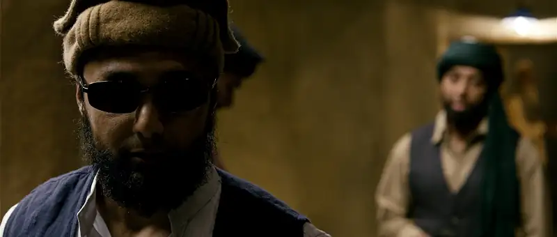 Download VishwaroopamBluRay ORG. Dual Audio [Hindi – Tamil] Full Movie 480p [550MB] | 720p [1.4GB] | 1080p [3GB] screenshot 2