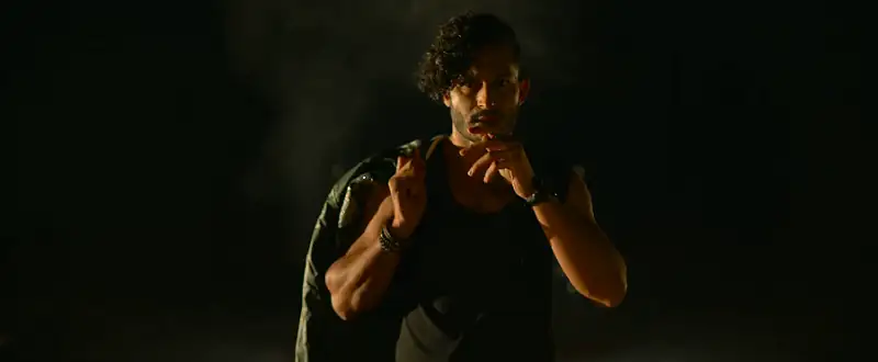 Download The GhostWEB DL ORG. [Hindi DD5.1] Netflix Full Movie 480p [350MB] | 720p [1.2GB] | 1080p [3GB] | 2160p 4K screenshot 4