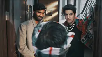 Download Roomies (Season 1 – 4) Hindi Complete [Amazon Prime Video] WEB Series 480p | 720p | 1080p WEB DL screenshot 2