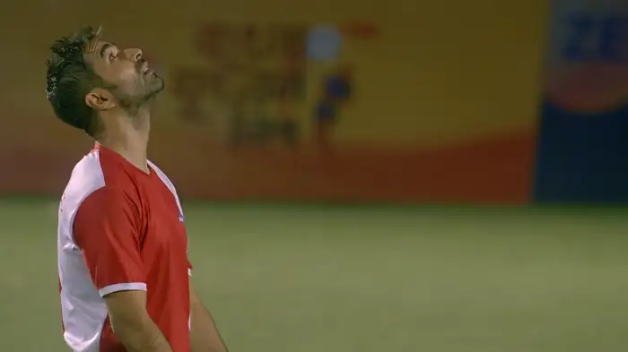 Download BombersSeason 1 Hindi Complete ZEE5 WEB Series 480p | 720p WEB DL screenshot 2