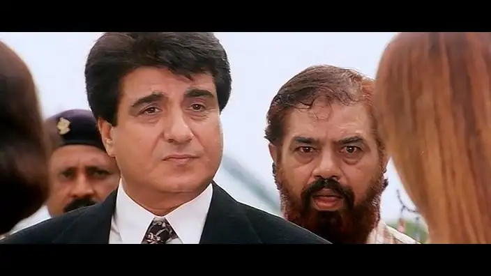 Download ShikaarHindi Full Movie WEB DL 480p [500MB] | 720p [1.5GB] screenshot 3