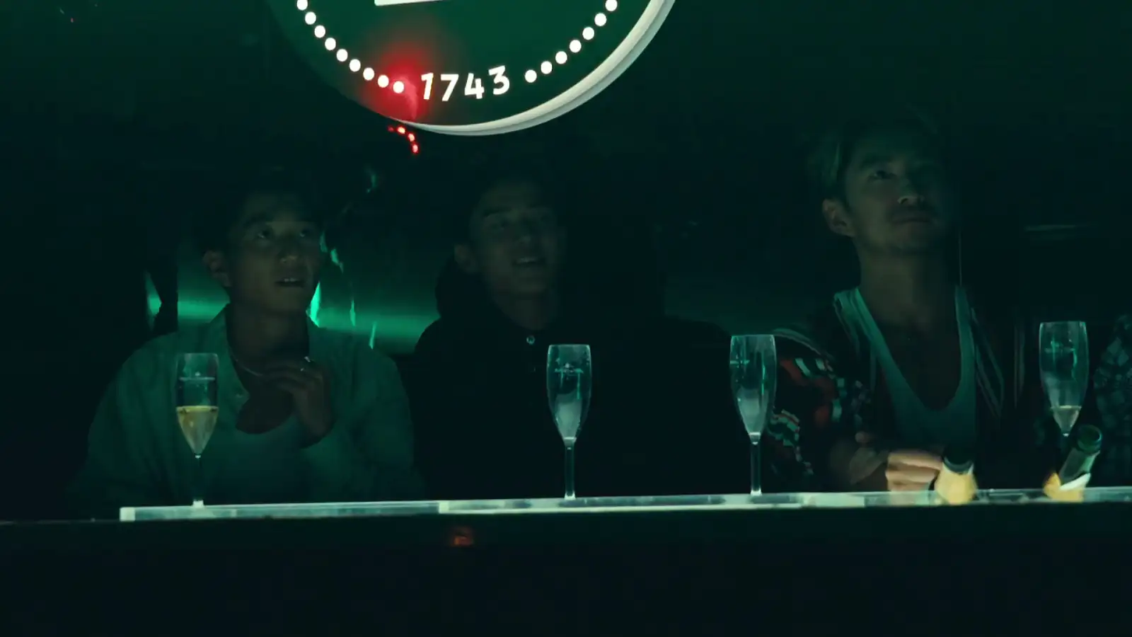 download the boyfriend (2024) season 1 [s01e03 added] english netflix web series 720p | 1080p web-dl