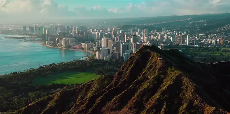 download earthstorm (2022) season 1 dual audio {hindi-english} 720p hevc [420mb] web-dl