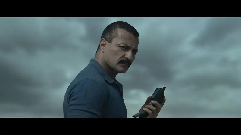 Download Waltair VeerayyaTelugu Full Movie WEB DL 480p [550MB] | 720p [1.6GB] | 1080p [3.5GB] screenshot 1