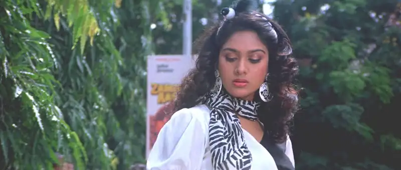 Download ShahenshahHindi Full Movie WEB DL 480p [500MB] | 720p [1.6GB] | 1080p [4.8GB] screenshot 4