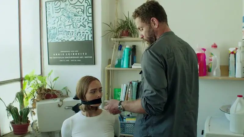 download hostages (season 1 - 2) hindi dubbed complete [mxplayer] web series 720p hevc [250mb] web-dl