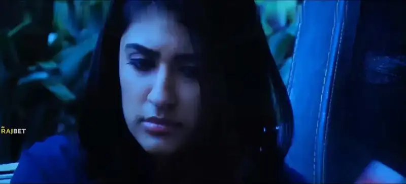 Download Miami Seh New YorkHDCAMRip Hindi Full Movie 480p [350MB] | 720p [800MB] | 1080p [1.7GB] screenshot 2