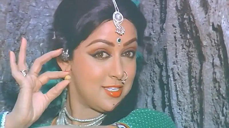 Download KrantiHindi Full Movie WEB DL 480p [500MB] | 720p [1.5GB] | 1080p [4.6GB] screenshot 4