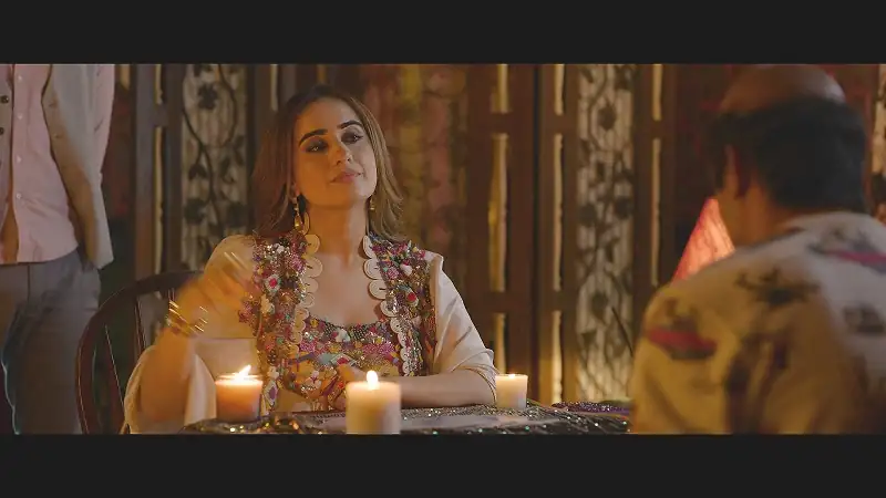 Download SelfieeHindi Disney+ Hotstar WEB DL 480p [500MB] | 720p [1.2GB] | 1080p [4GB] | 2160p 4K [15.2GB] screenshot 2