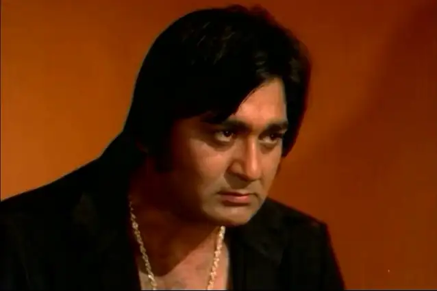 Download Geetaa Mera NaamHindi Full Movie DVDRip 480p [500MB] | 720p [1.4GB] screenshot 1