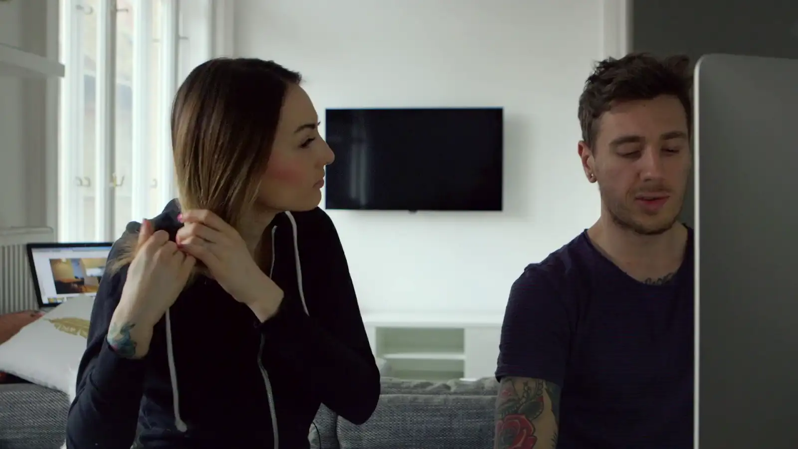 download emma and eddie: a working couple (2024) {english with subtitles} full movie web-dl 480p [300mb] | 720p [750mb] | 1080p [1.8gb]