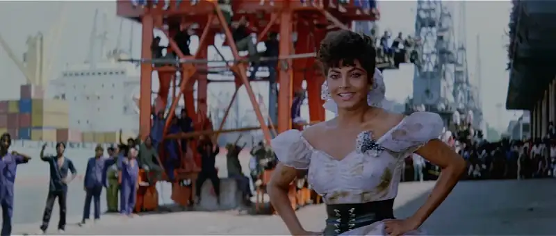 Download HumHindi Full Movie WEB DL 480p [450MB] | 720p [1.4GB] | 1080p [4.4GB] screenshot 1