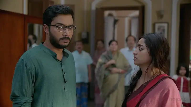 Download Indu / Indrani (Season 1 – 3) Hindi Complete Hoichoi Original WEB Series 480p | 720p | 1080p WEB DL screenshot 4