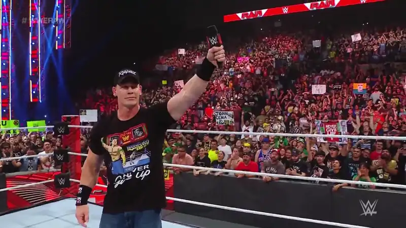 download wwe monday night raw - 26th december 2022 english full wwe show 480p [650mb] | 720p [1.2gb] hdrip