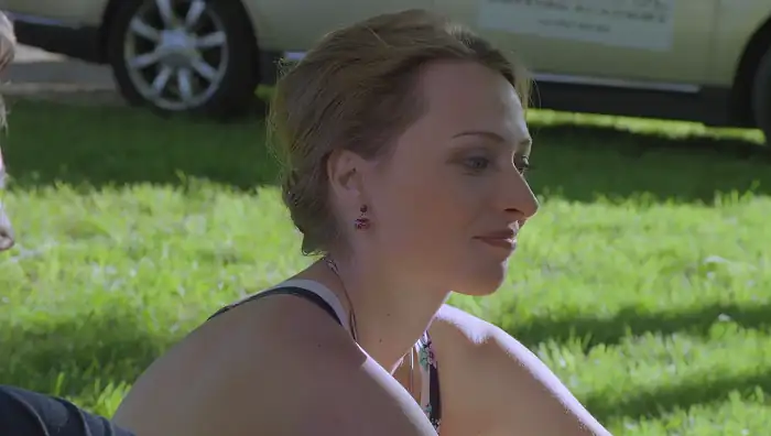 Download Salt BridgeHindi Full Movie WEB DL 480p [250MB] | 720p [900MB] | 1080p [2.5GB] screenshot 1