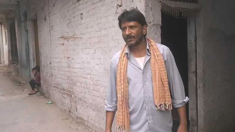 Download SiddharthHindi AMZN WEB DL 480p [260MB] | 720p [860MB] | 1080p [2.8GB] screenshot 1