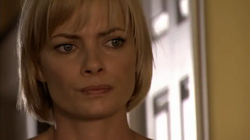 download smoke screen (2010) dual audio {hindi-english} bluray 480p [300mb] | 720p [850mb] | 1080p [1.8gb]