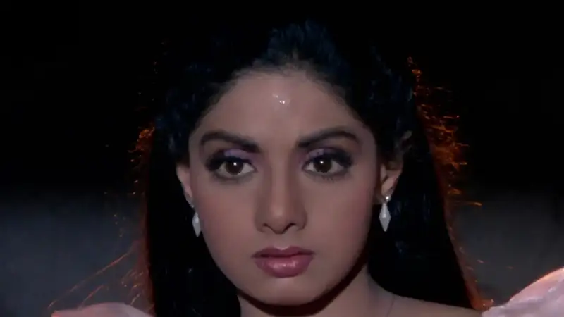 Download Nigahen: Nagina Part IIHindi Full Movie WEB DL 480p [400MB] | 720p [1.2GB] | 1080p [3.6GB] screenshot 3