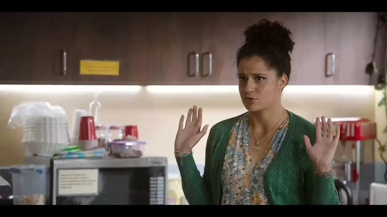 download god's favorite idiot (season 1) dual audio [hindi-english] complete netflix web series 480p [150mb] | 720p [250mb]