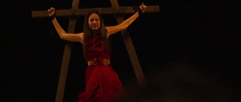 download om! crush on me (2021) web-dl dual audio {hindi-thai} 480p [500mb] | 720p [1.2gb]