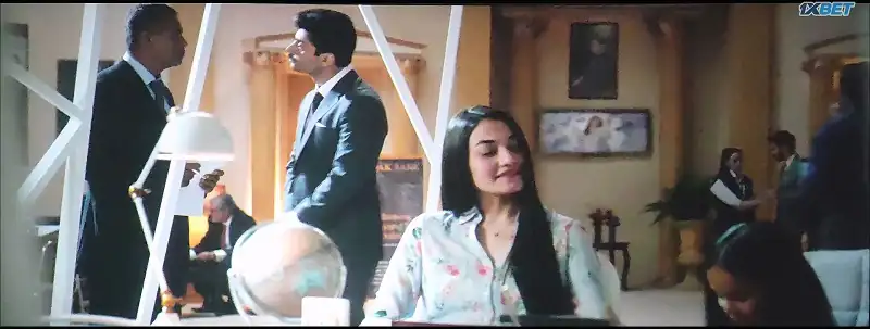 Download Money Back GuaranteeHindi HDCAMRip 480p [550MB] | 720p [1.3GB] | 1080p [3.5GB] screenshot 3