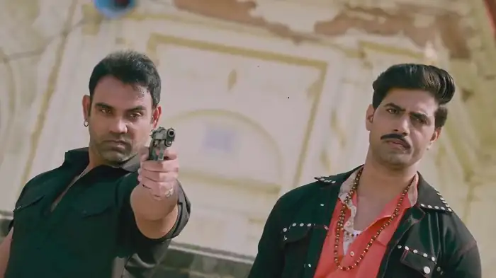 Download DaulataganjSeason 1 Hindi Complete MX Original WEB Series 480p [650MB] | 720p [1GB] HDRip screenshot 3