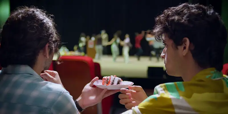 Download Uni Ki YaariSeason 1 Hindi Complete MXPlayer WEB Series 480p | 720p | 1080p WEB DL screenshot 3