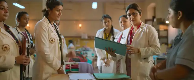 Download Doctor GHindi Full Movie WEB DL 480p [450MB] | 720p [1.4GB] | 1080p [3.2GB] screenshot 2