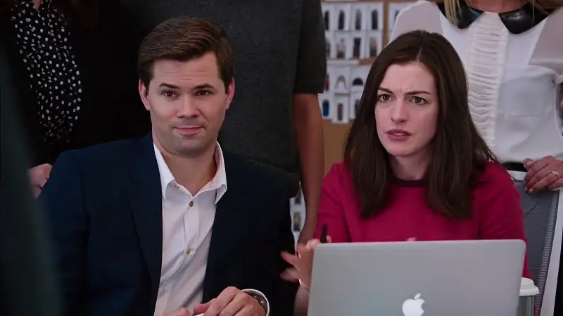 download the intern (2015) dual audio [hindi + english] web-dl 480p [500mb] | 720p [1.2gb] | 1080p [2.6gb]