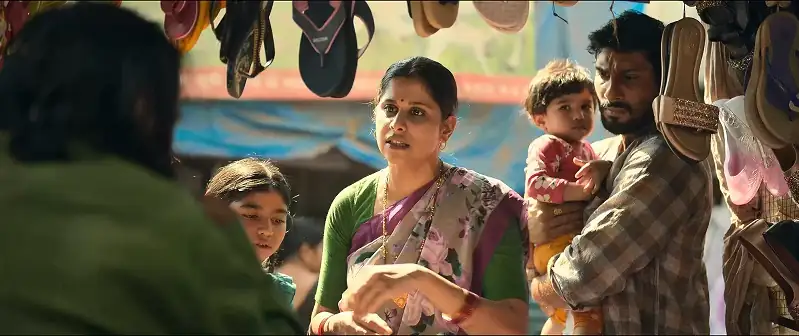 Download India Lockdown – ZEE5 Original (2022 Hindi Full Movie) WEB DL 480p [450MB] | 720p [700MB] | 1080p [1.7GB] screenshot 3