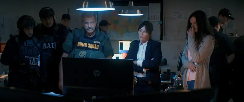 download hot seat (2022) bluray dual audio {hindi-english} 480p [350mb] | 720p [950mb] | 1080p [1.7gb]