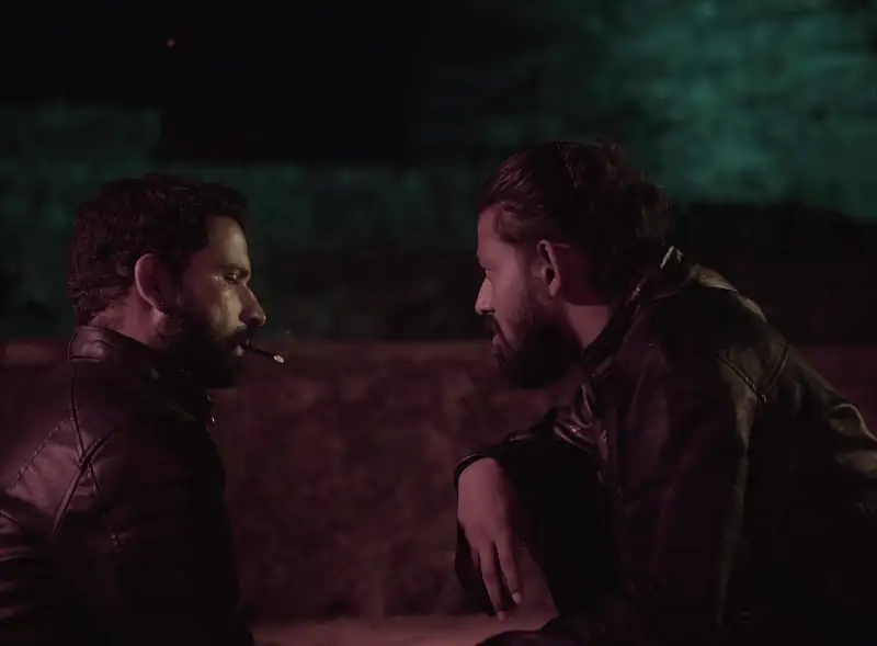 Download ParchhaiyaanHDRip Hindi Full Movie 480p [170MB] | 720p [510MB] | 1080p [1.6GB] screenshot 1