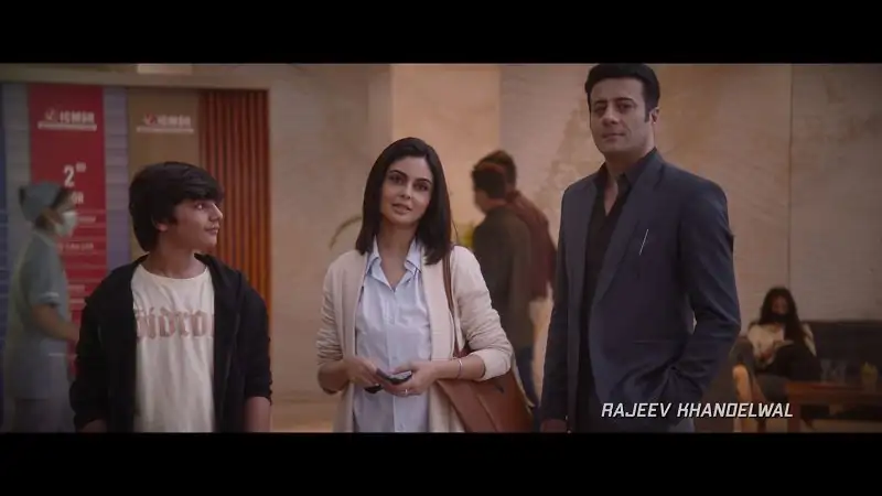 Download Bloody DaddyHindi Full Movie WEB DL 480p [450MB] | 720p [1GB] | 1080p [2.6GB] screenshot 5