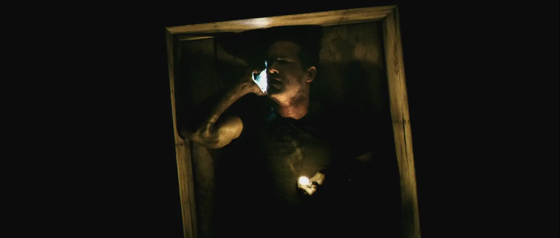 download buried (2010) dual audio {hindi-english} 480p [300mb] | 720p [950mb] | 1080p [1.6gb]