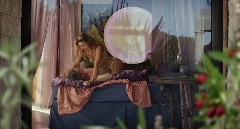 download glass onion: a knives out mystery (2022) web-dl dual audio {hindi-english} 480p [500mb] | 720p [1.4gb] | 1080p [4.6gb]