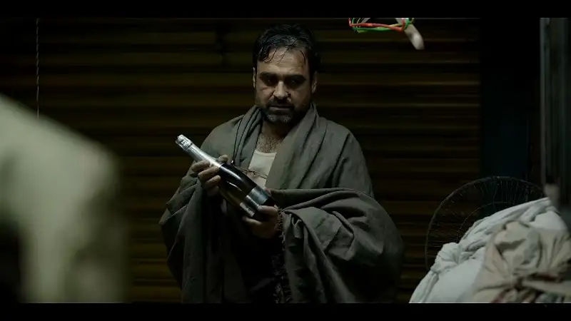 Download LaaliHindi Disney+ Hotstar Full Movie WEB DL 720p [300MB] | 1080p [800MB] screenshot 6